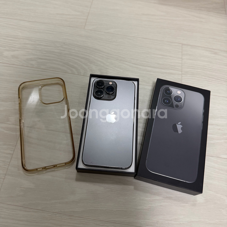 아이폰 13 pro 512기가 그래파이트 팝니다--8