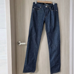 A.P.C. 아페쎄 생지 데님 팬츠 국내정품