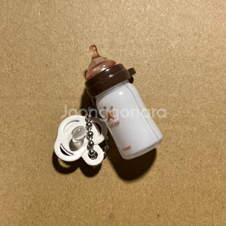 음식가챠 반다이 콤비 유아용품 가챠 젖병--1