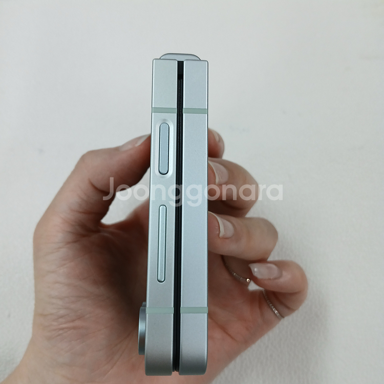 거의새상품 자급제 갤럭시Z플립6 256기가 공기계중고폰--5
