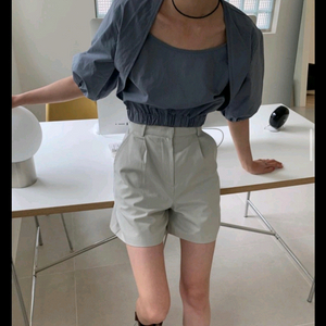 [거의새상품] 오라무드 바스락퍼프 크롭밴딩 반팔블라우스