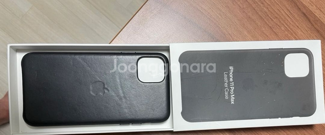 아이폰 11 Pro Max 정품 가죽 케이스--0