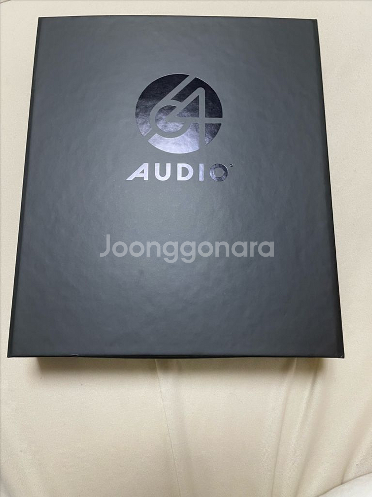 64audio U18s 유니버셜 이어폰--1