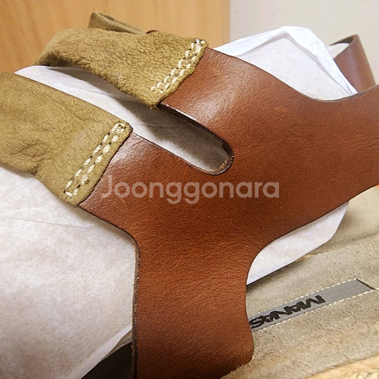 마나스 브랜드 빈티지 소가죽 샌들 40사이즈(250mm--7