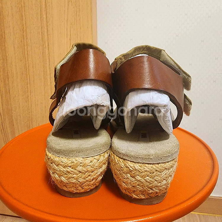 마나스 브랜드 빈티지 소가죽 샌들 40사이즈(250mm--8