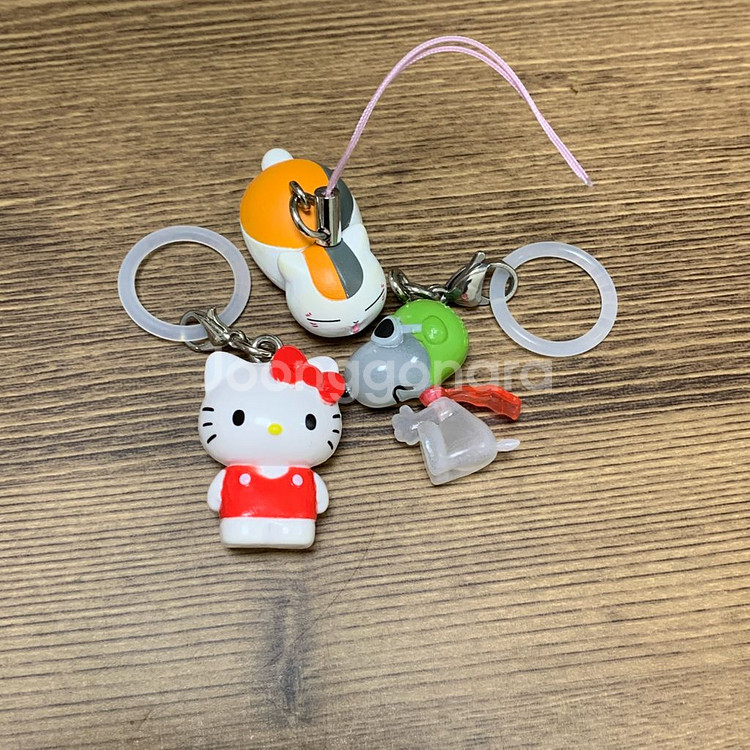 일괄판매) 헬로키티 냥코센세 스누피 메지루시 가챠--0