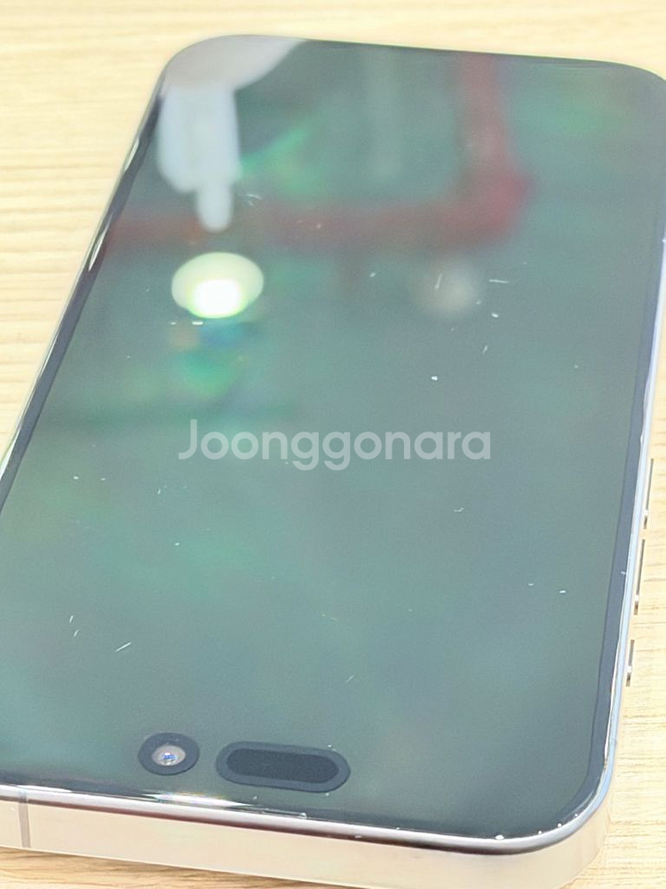 아이폰 15 프로 256GB 블랙 티타늄--6