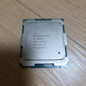 인텔 제온 E5 1650 v4 2011소켓 CPU