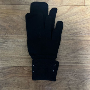 마르지엘라 장갑