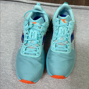 디아도라 가라 카본 2 런닝화 280mm 새제품