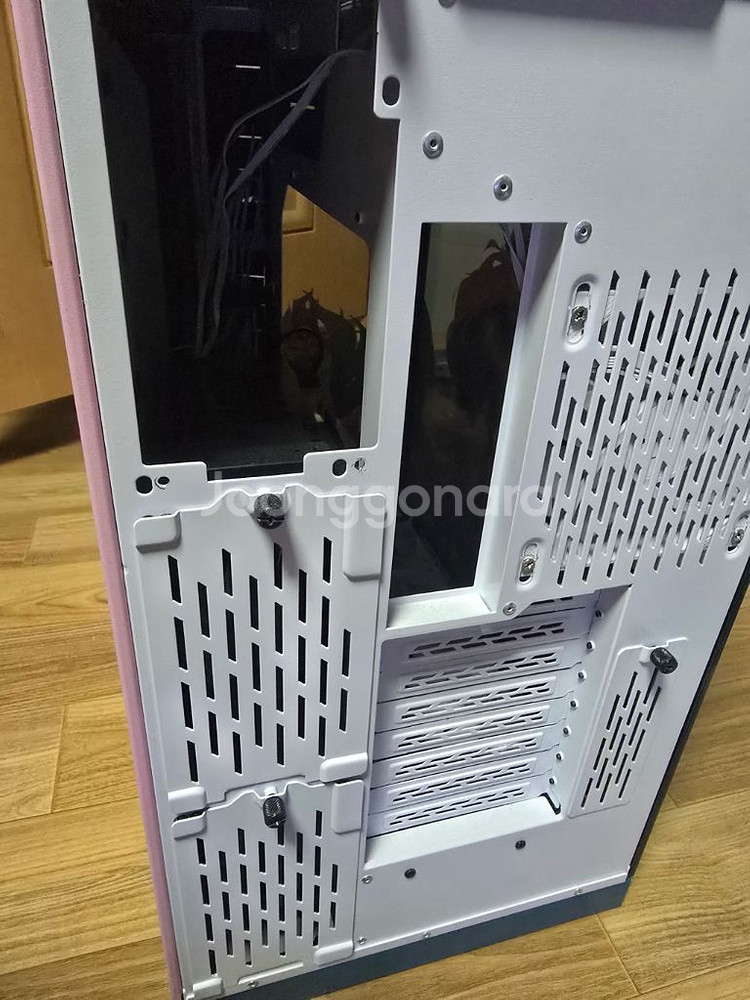 5700g msi x570 9테라 hdd+모니터2대--1