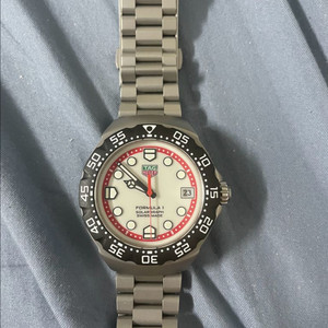 태그호이어 포뮬러1 솔라그래프 쿼츠