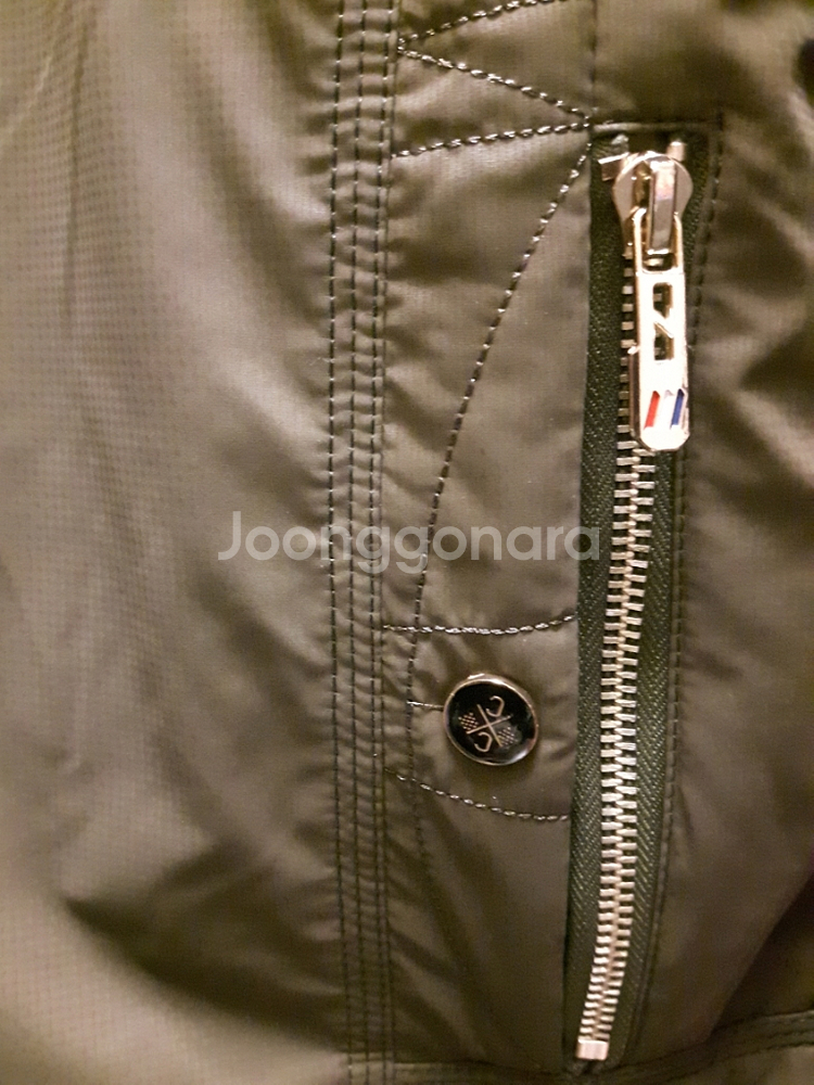 Vogue 블루종 자켓 새제품 100 . 텍 달린 새상--5