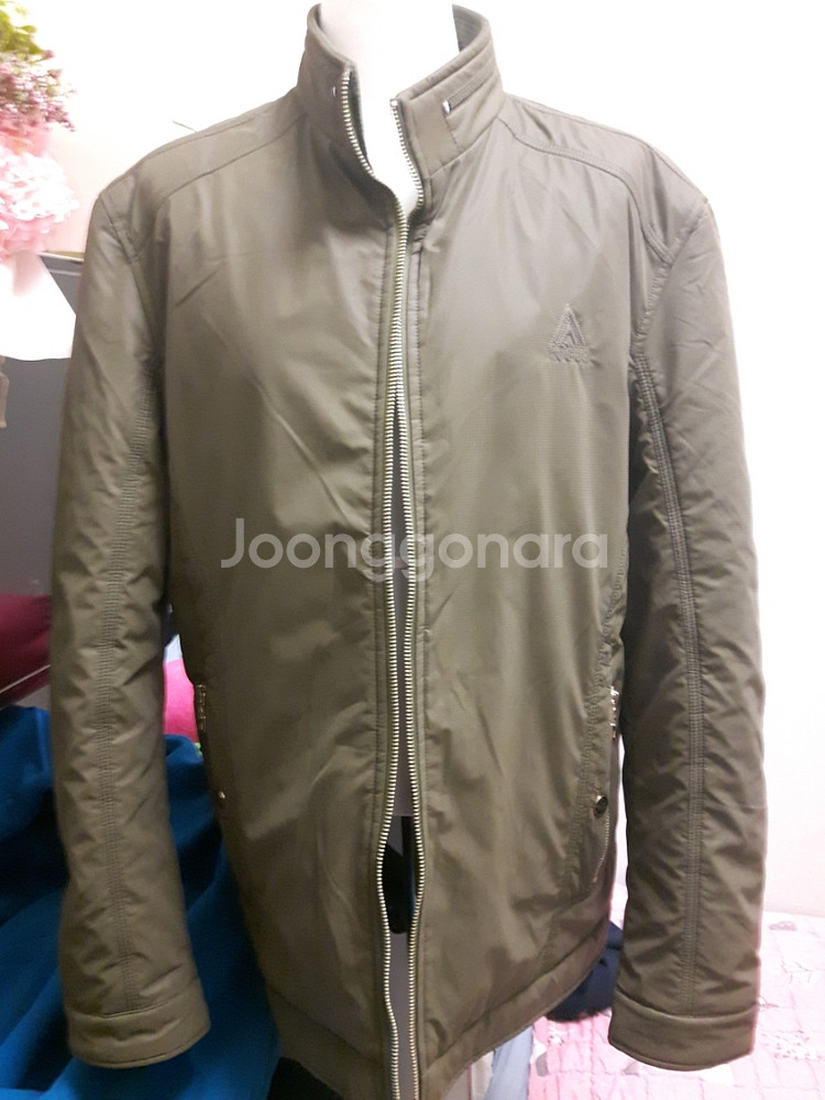 Vogue 블루종 자켓 새제품 100 . 텍 달린 새상--6