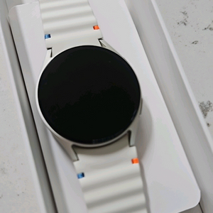 갤럭시워치7크림40mm,gps+블루투스(정품)
