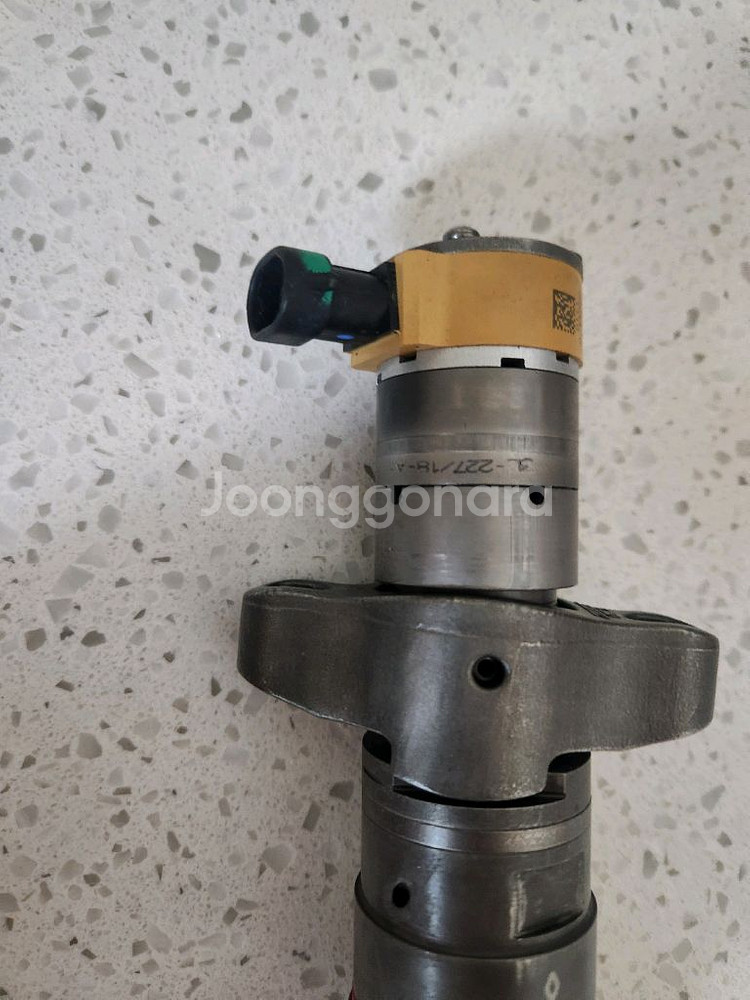 CAT C7엔진 인젝터 3282582,20R8059--1