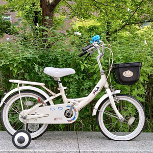 최고급 명품 초경량 패션 자전거 필라. 수도권 전철역