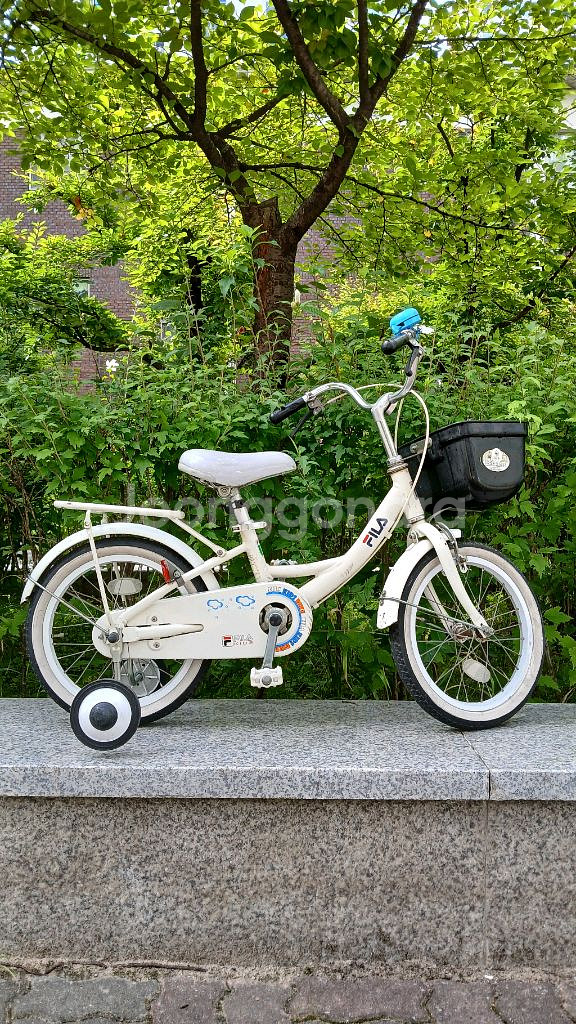 최고급 명품 초경량 패션 자전거 필라. 수도권 전철역--1