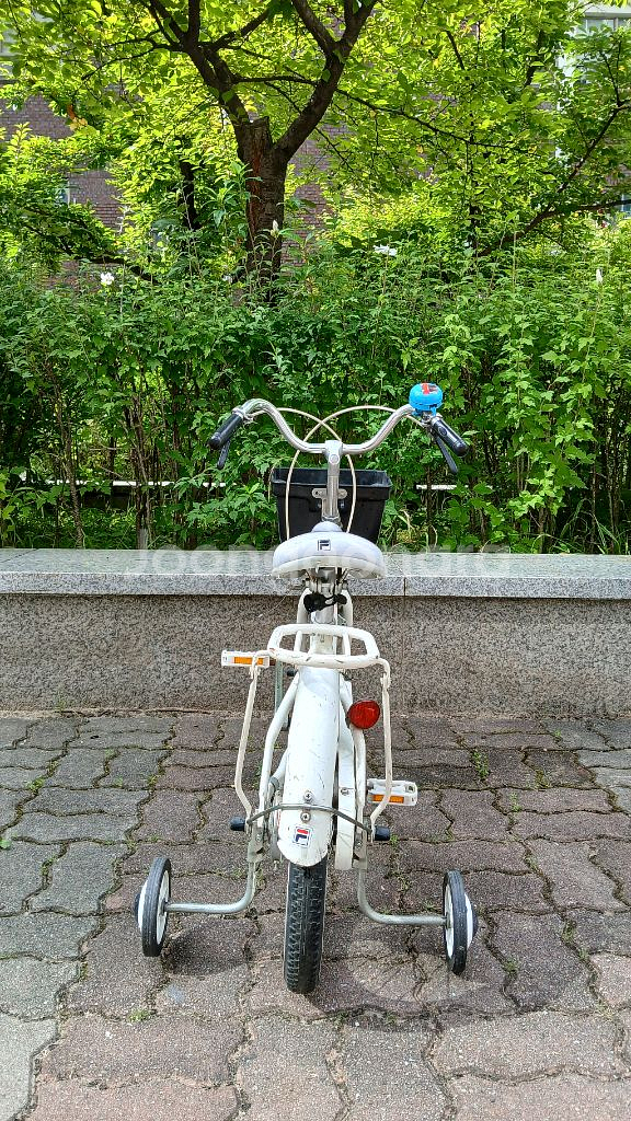 최고급 명품 초경량 패션 자전거 필라. 수도권 전철역--7