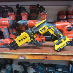 디월트매거진 충전매거진 신형베어툴세트DCF6202