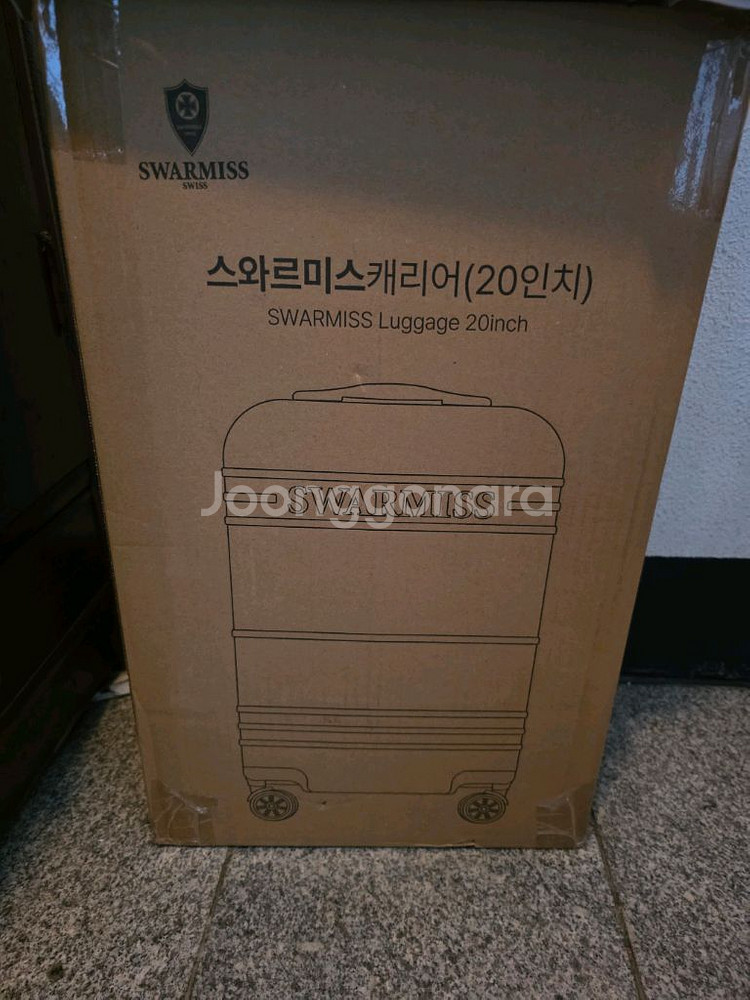 여행 캐리어 스와르미스 캐리어 4만 판매--0