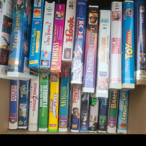 디즈니 VHS 비디오테이프 소장용 팝니다