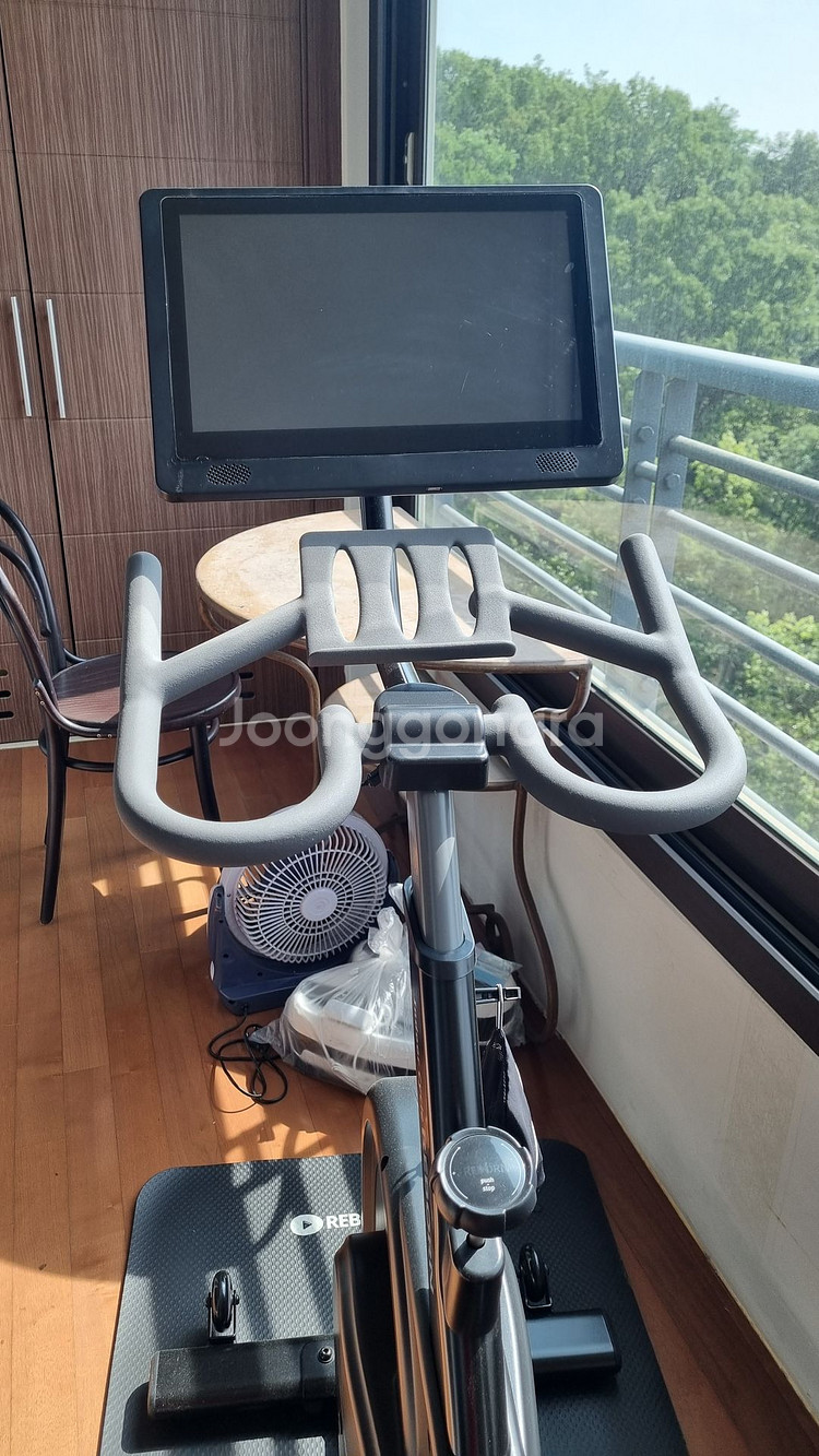 스피닝 헬스 실내자전거 리본스핀바이크 Q200x--3