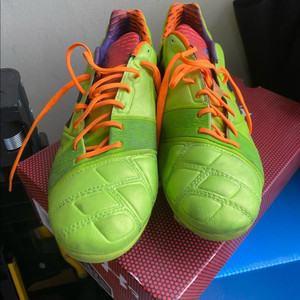 아디다스 축구화 265