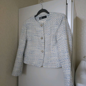 자라 트위드 크롭 자켓 블루