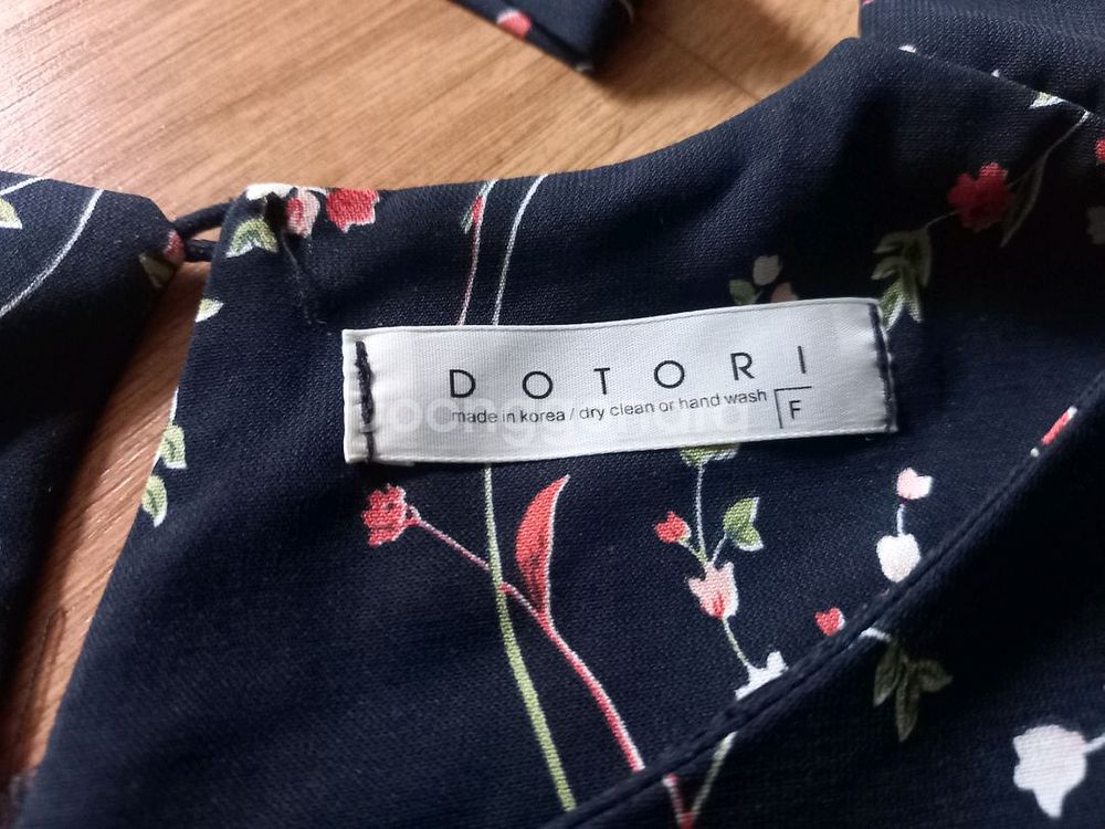 DOTORI 도토리 리본 블라우스--1