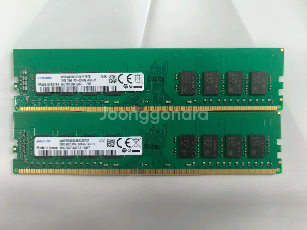 삼성 ddr4 램16g 3200 32g(16g x2)--0