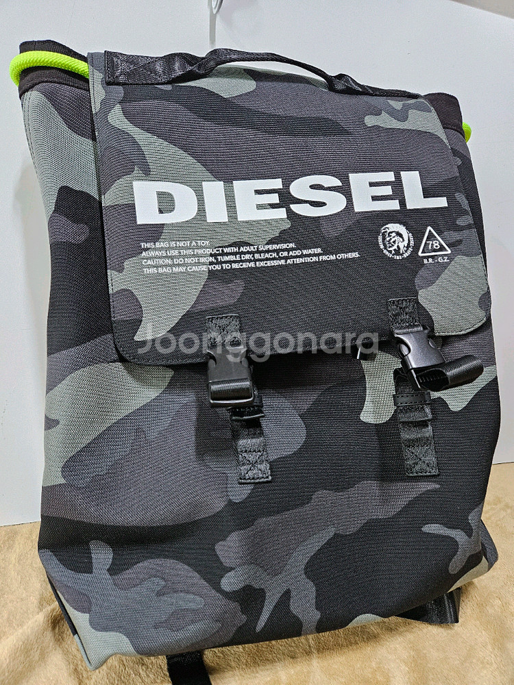 DIESEL 디젤 VOLPAGO 패턴 로고 백팩 D--4