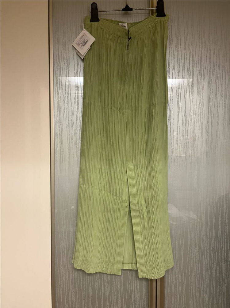 이세이미야케 해칭 스커트 모에기 그린--1