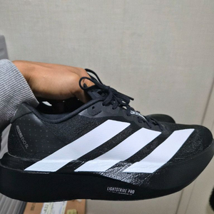 아디다스 에보슬 코어블랙 255