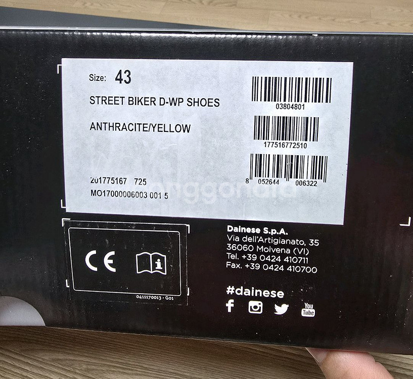 다이네즈 스니커즈 43사이즈--5