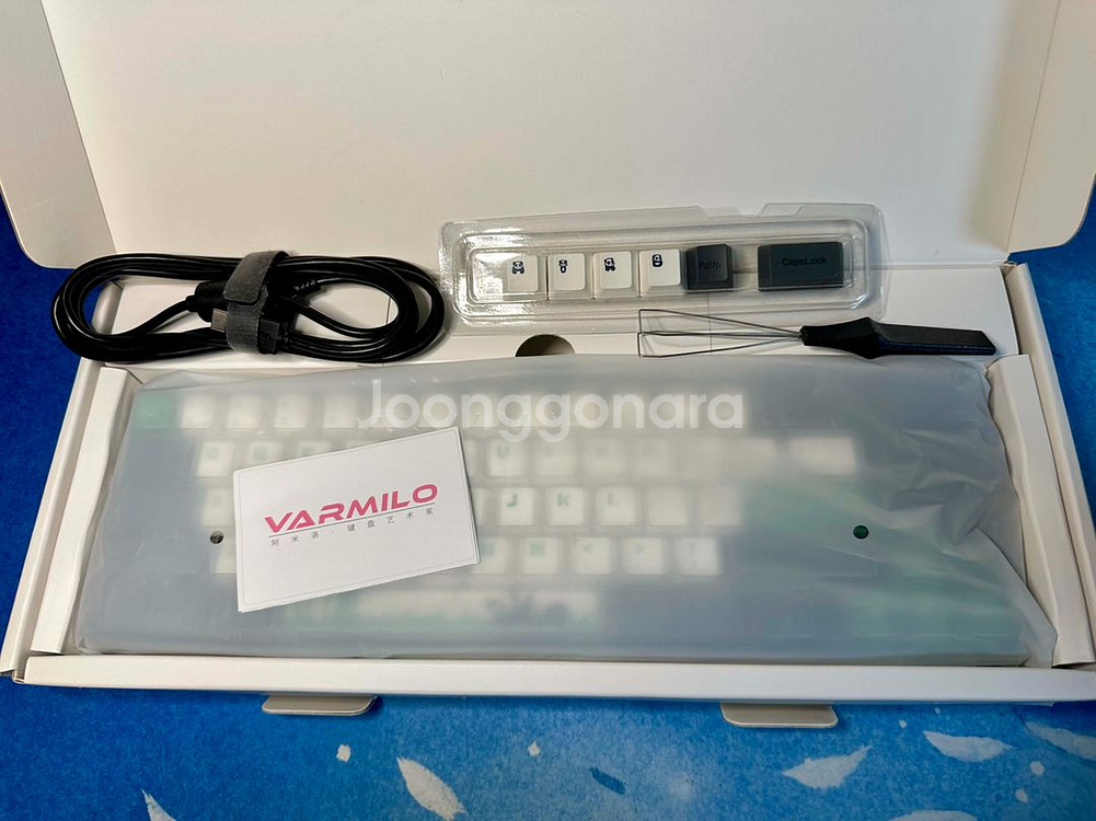 바밀로 판다 텐키리스 키보드 (체리 갈축) 팝니다--8