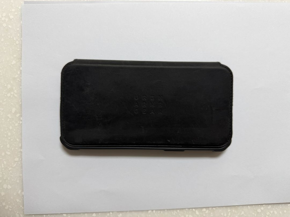 UAG 아이폰12프로맥스 메트로폴리스 케이스 이미지