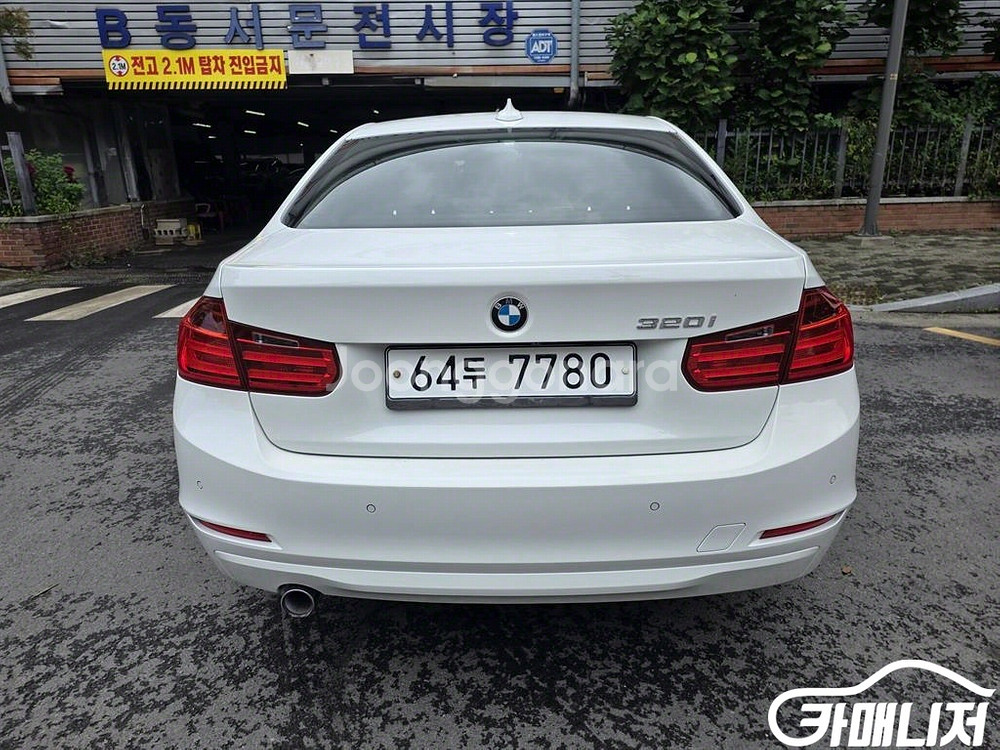 [BMW]3시리즈 (F30) 320i #앱특가--1