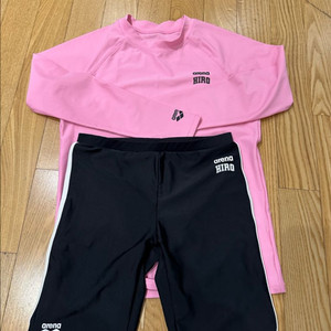 히로아레나 래쉬가드 세트