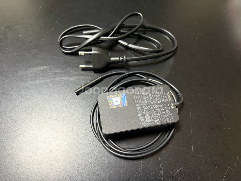 마이크로소프트 서피스 프로8 i5 8gb 512gb--5
