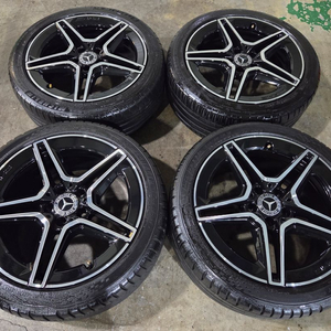 벤츠 W205 C클래스AMG 18인치 정품 휠타이어