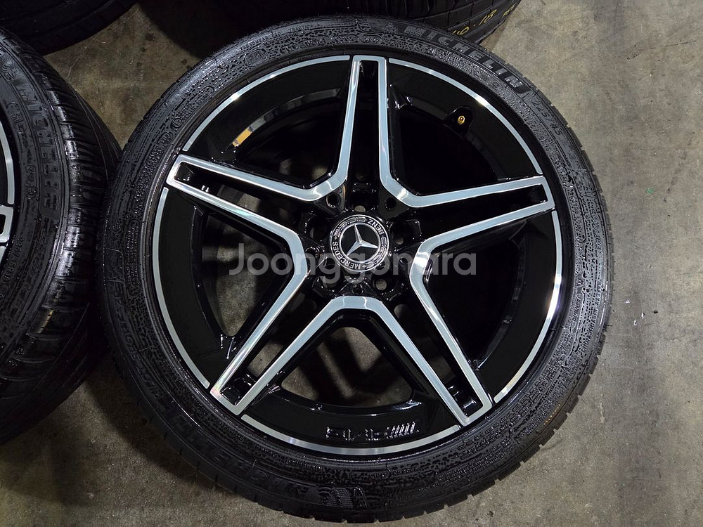 벤츠 W205 C클래스AMG 18인치 정품 휠타이어--4