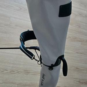 말본 하프스탠드 백 판매합니다.