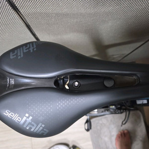 네오와이즈전기 로드 울테di2풀옵션 판매/대차합니다