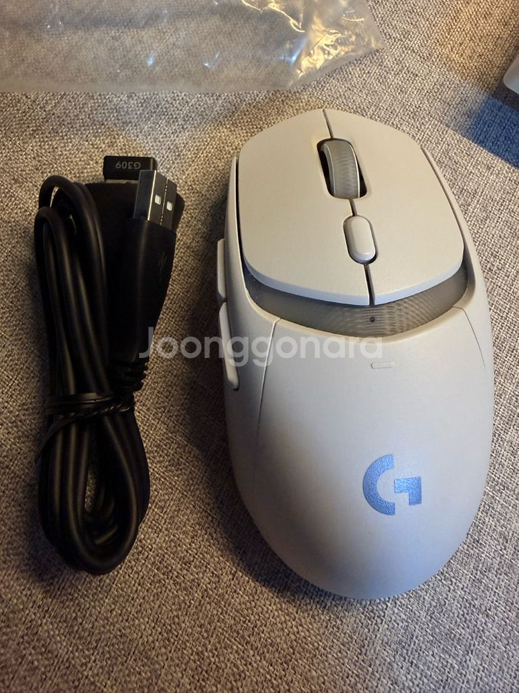 로지텍 G309 화이트 마우스 팝니다--0