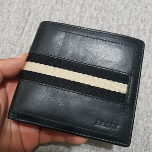 정품 발리 삼선 남자 반지갑