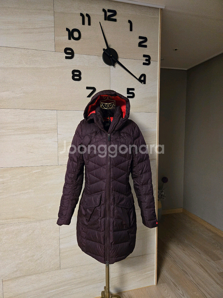 [L/100] 나이키 여성 덕다운 패딩--0