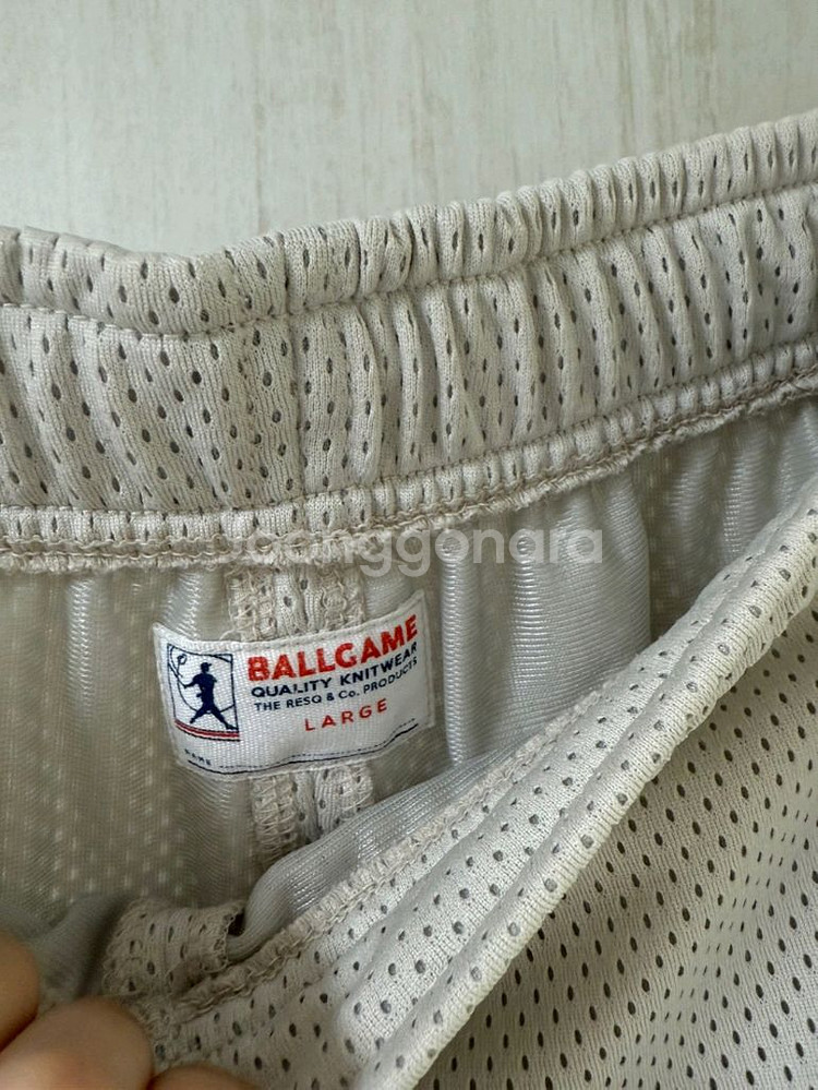 더레스큐 반바지 판매합니다.--2