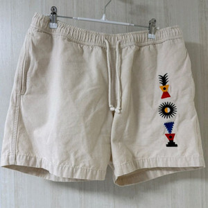 OLOW 숏 반바지 판메합니다.