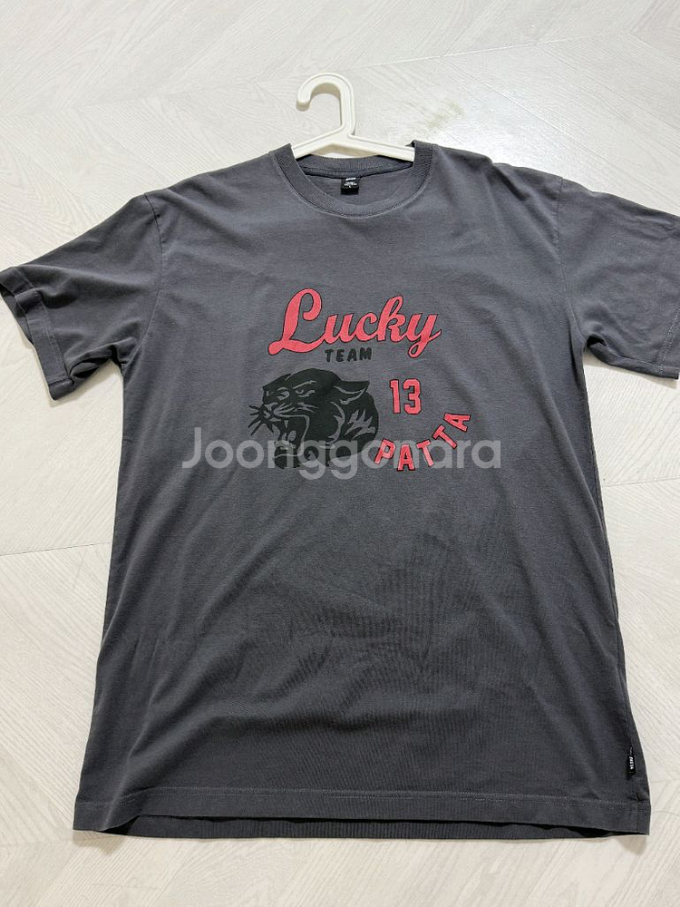 patta 반팔 티셔츠 판매합니다.--0